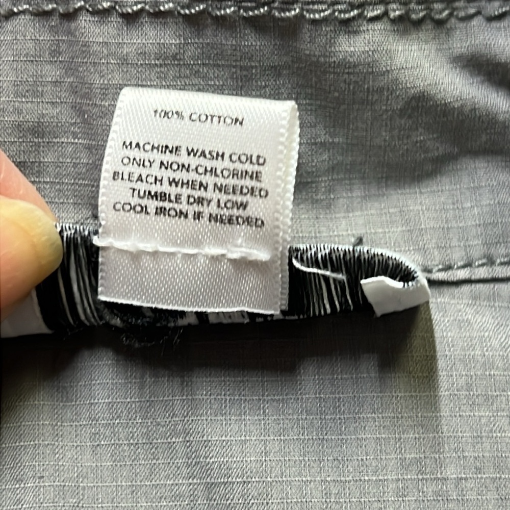 Women's Gray Lightweight Jacket - image 5